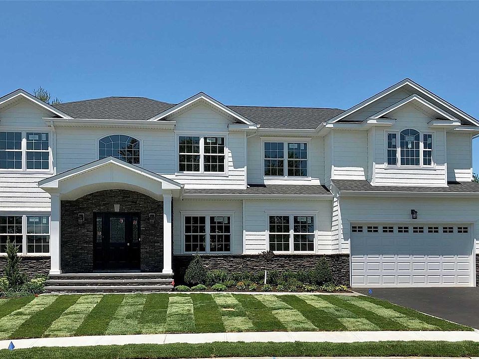 1st image of 29 Sagamore Way