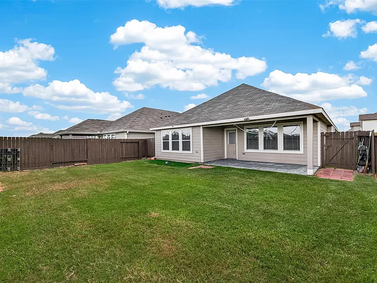 3302 Alberelli Dr — Photo 35
