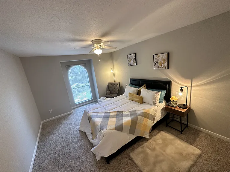 The Park @ Live Oak Apartments — Photo 73