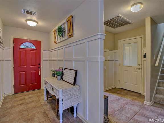 3rd image of 35 Oak Brook Dr