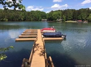 2357 Capes Cove Dr, Sherrills Ford, NC 28673