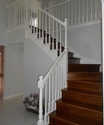 2nd image of 3910 N Mitchell Dr