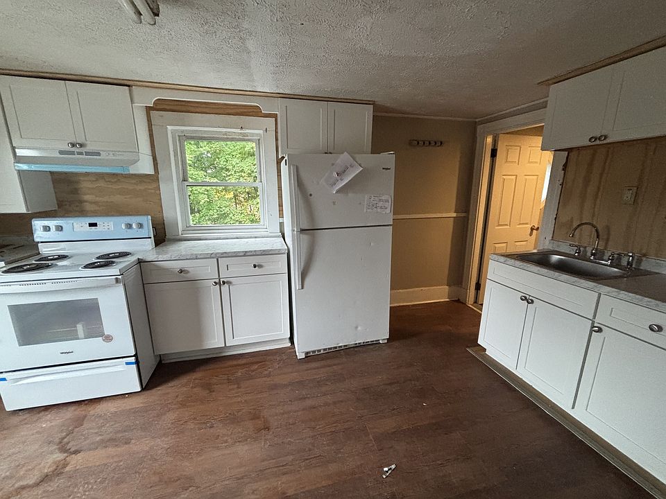1st image of 20 Cherry St #B