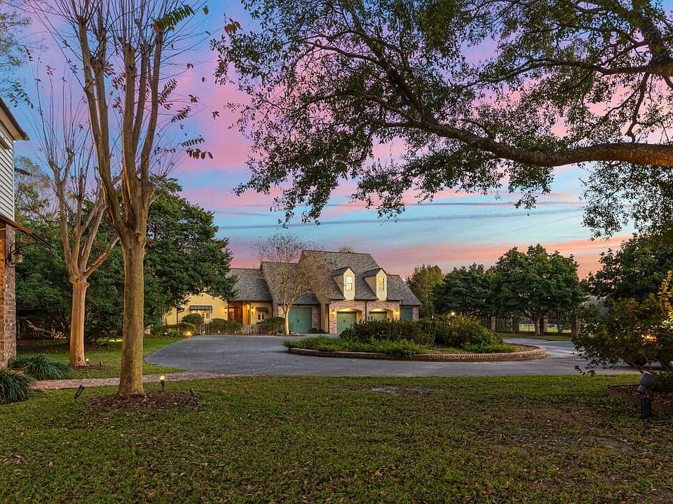 5500 Moss St, Lafayette, LA 70507 Zillow