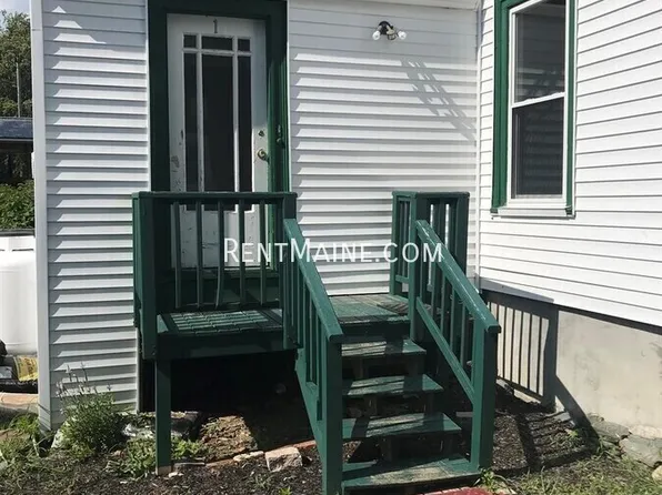 204 Maple St #1, Bangor, ME 04401