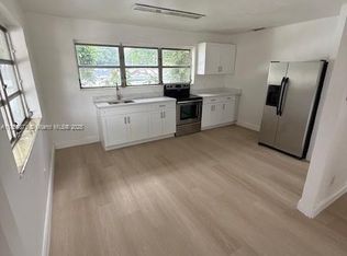 1475 NW 56th St #B, Miami, FL 33142