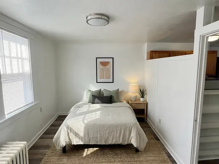 3309 University Ave — Photo 9