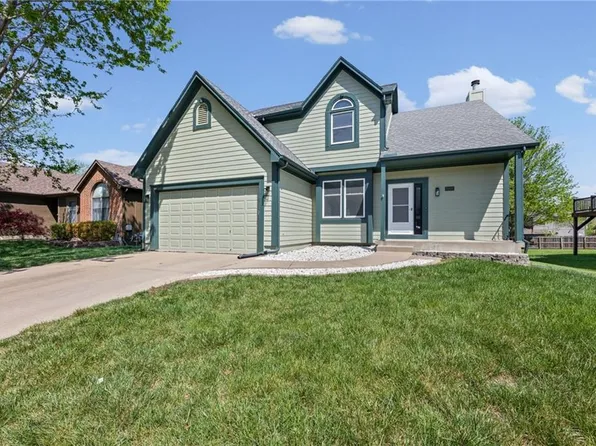 16764 W 157th St, Olathe, KS 66062