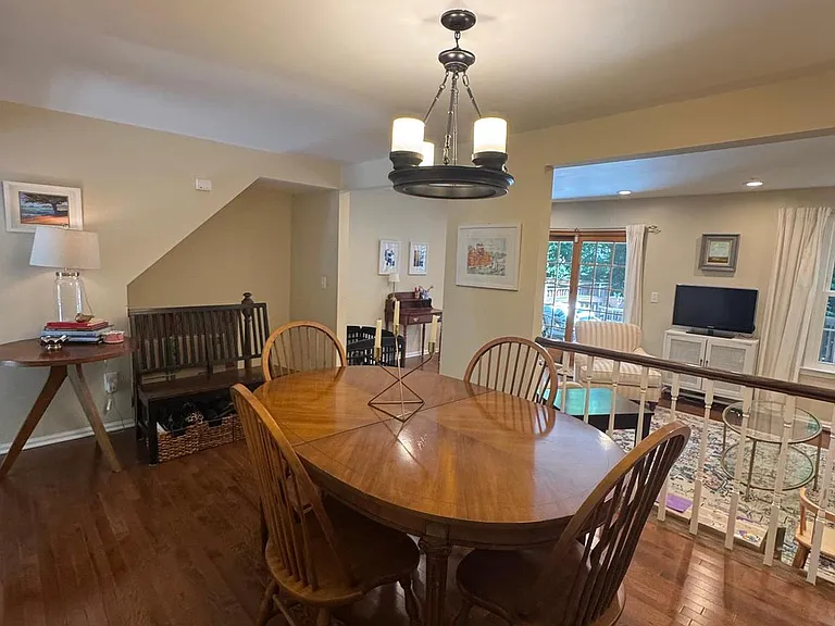 5737 Walnut Wood Ln — Photo 4