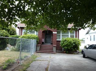 6329 Beacon Ave S, Seattle, WA 98108