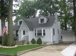 69 Goodrich St, Iselin, NJ 08830