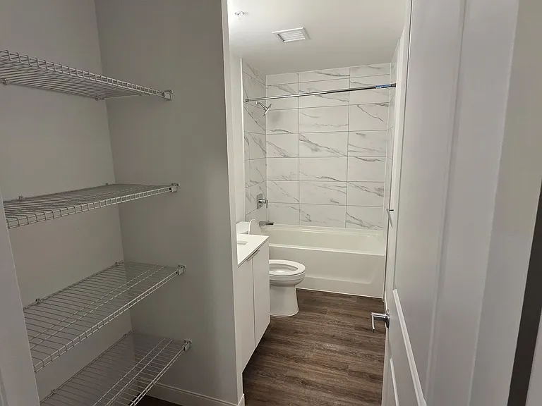 22 Hughson St N #308B — Photo 7