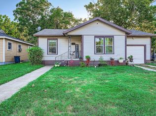 3750 Sydney St, Fort Worth, TX 76119