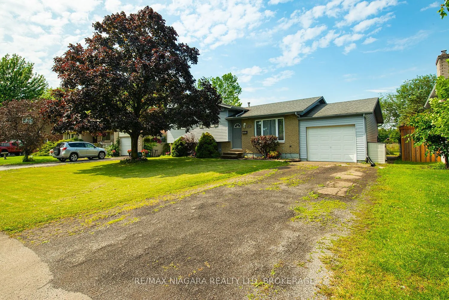 3 bed, $2,000 — Photo 3