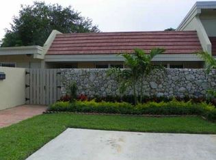 8132 SW 81st Pl, Miami, FL 33143