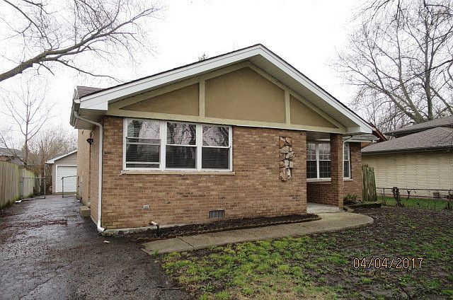 1st image of 10252 S 82nd Ct