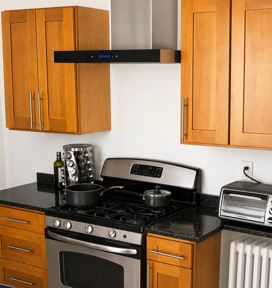 4 bed, $1,300 — Photo 1