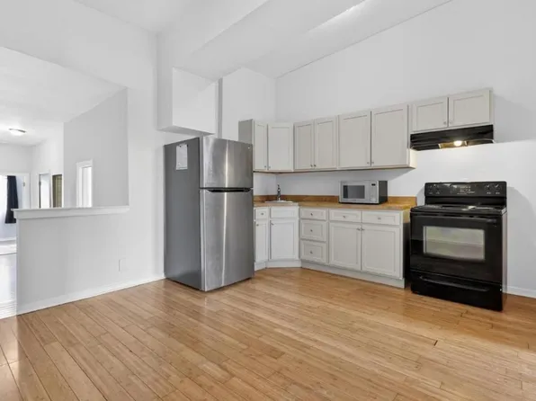 1918 W Diamond St APT 3, Philadelphia, PA 19121