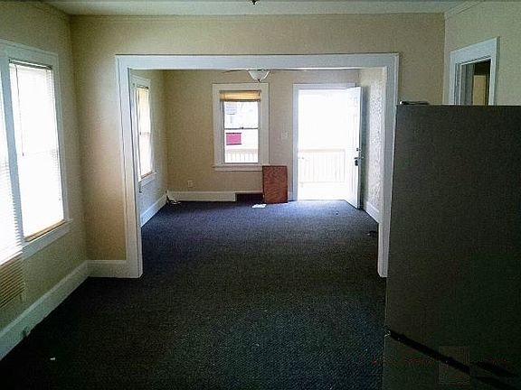 4th image of 815 Alliance Ave