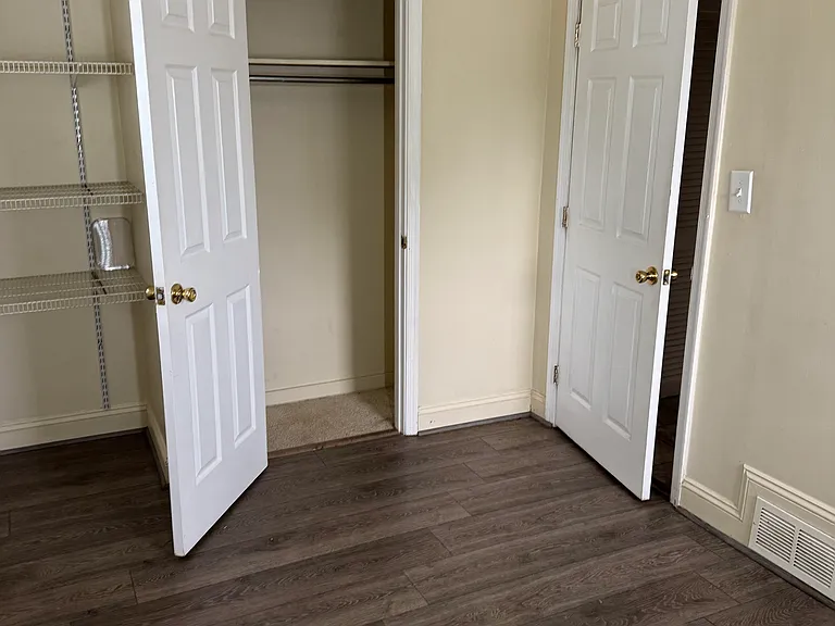 200 S Veitch St #1 — Photo 11