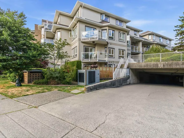 8142 120a St #203, Surrey, BC V3W 0N1