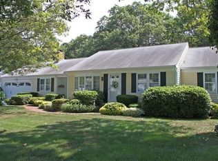 420 Prince Hinckley Rd, Centerville, MA 02632