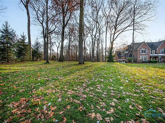 4th image of 5045 Highpoint Dr