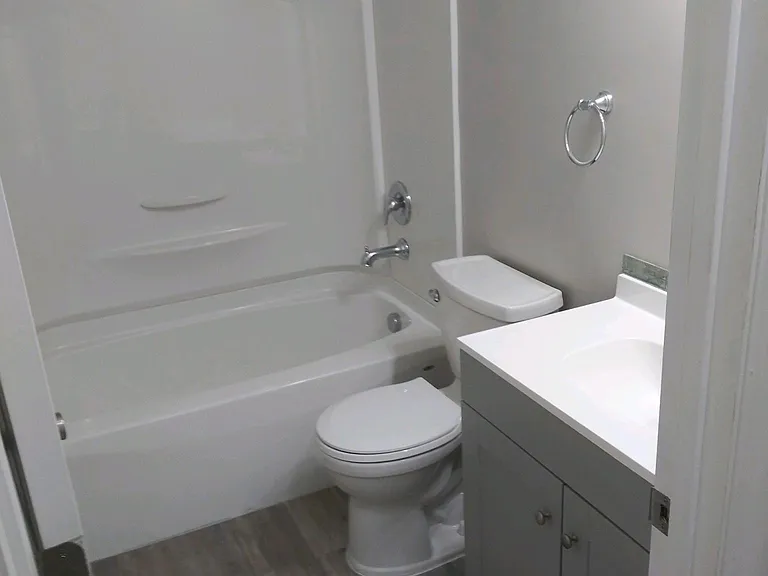 219 Diamond Ave #219 — Photo 2