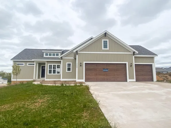 7539 Ridgeline Dr, Zeeland, MI 49464
