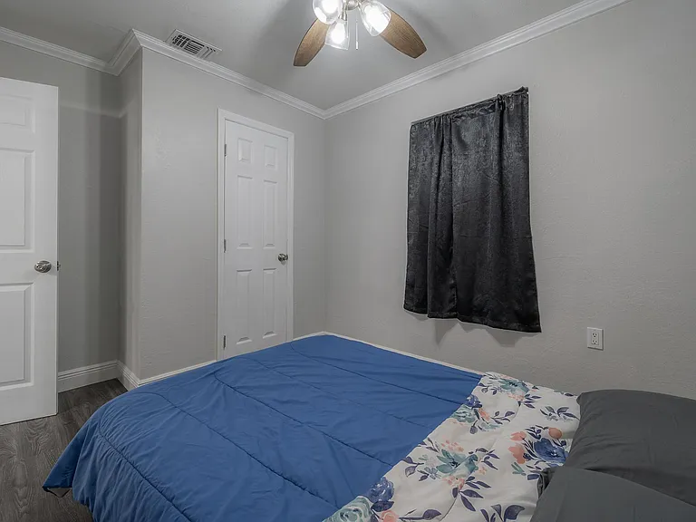 1428 E Mohawk Ave — Photo 15