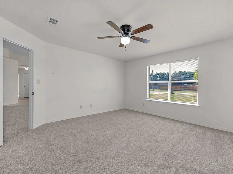 9568 Brentwood Blvd — Photo 19