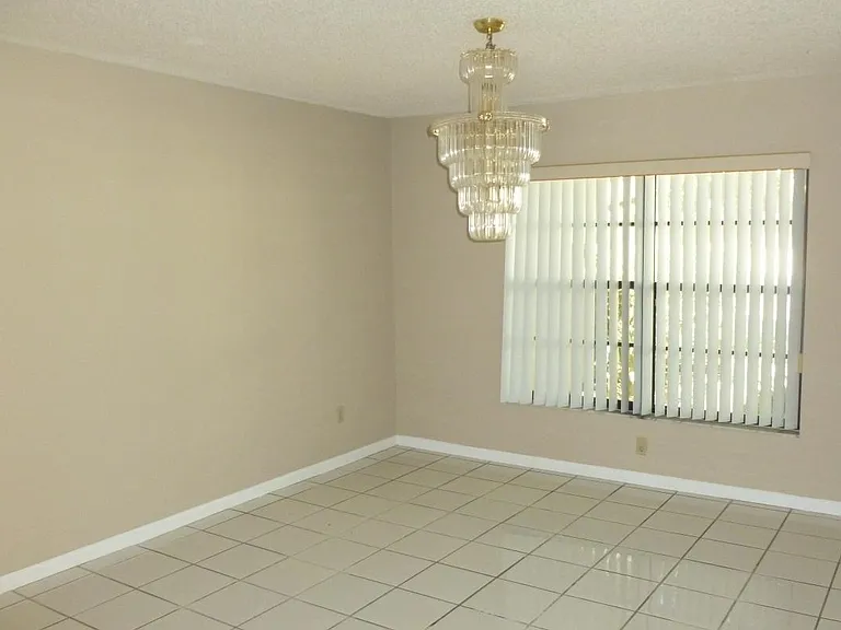 14138 Fennsbury Dr — Photo 12