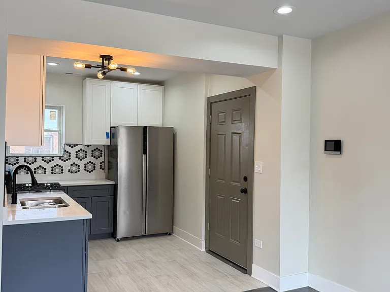 7948 S Evans Ave #1 — Photo 2