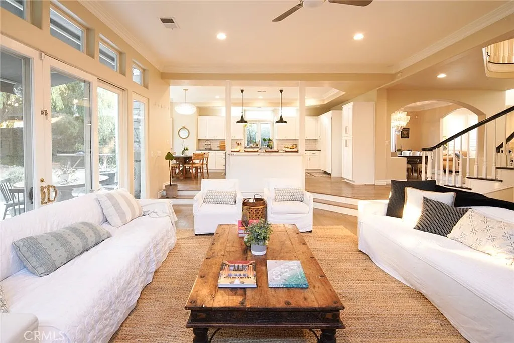 5 bed, 3604 sqft, $15,000 — Photo 3