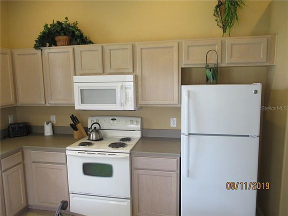4th image of 8098 Santee Dr