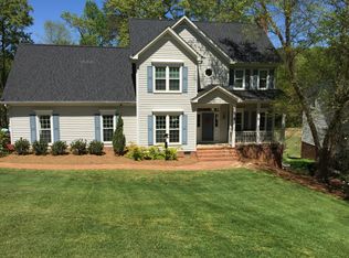 17 River Way Dr, Greer, SC 29651