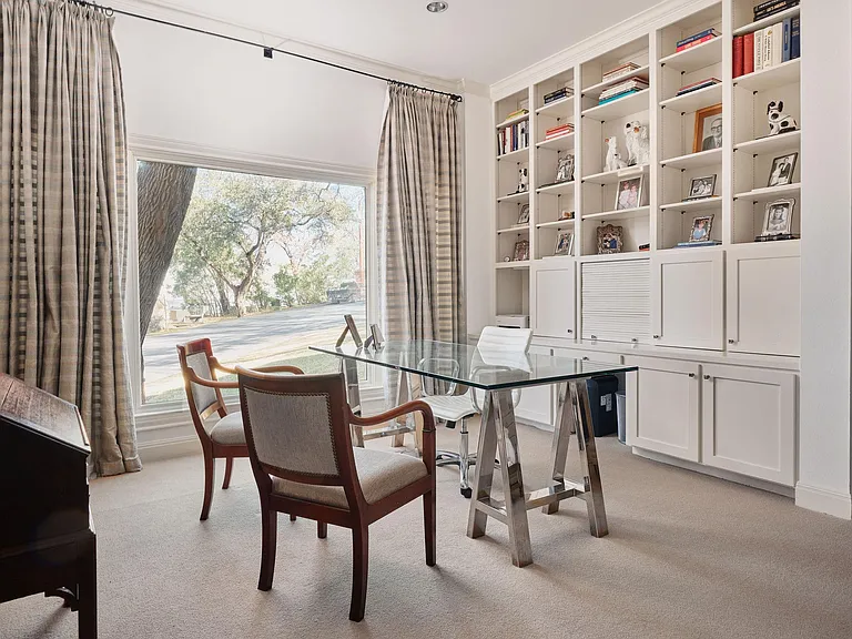 2701 Scenic Dr — Photo 15