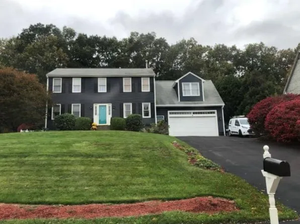 59 Laurelwood Dr, North Attleboro, MA 02760