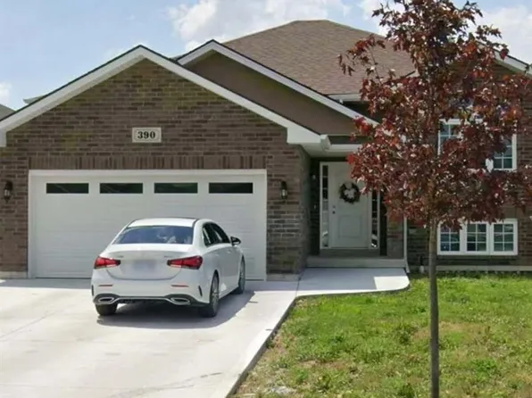 390 Mulberry Ln, Windsor, ON N8L 1A9