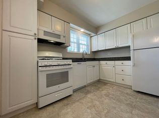 826 20th St S APT 2, Arlington, VA 22202