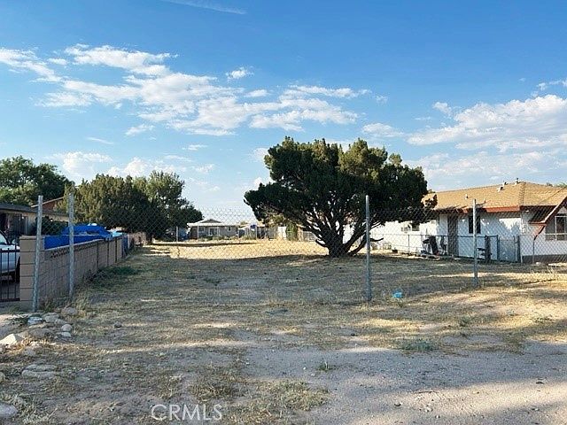 1st image of 0 Olive St #4