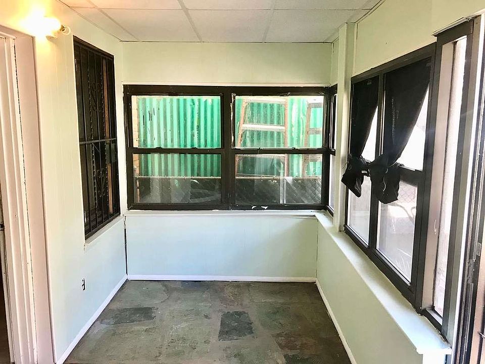 1st image of 3044 71st St #1