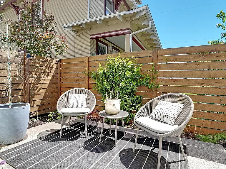 3512 N Haight Ave — Photo 9