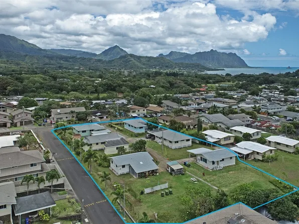 47-478 Ahuimanu Rd APT A, Kaneohe, HI 96744