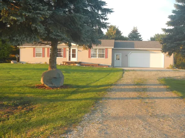 4949 Downington Rd, Deckerville, MI 48427