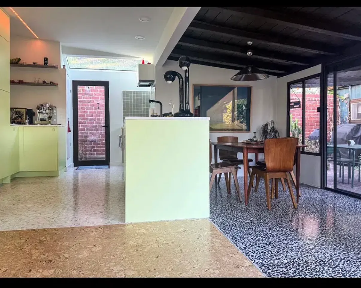 2 bed, 1300 sqft, $4,800 — Photo 3