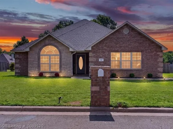 216 Bethel St, Hackett, AR 72937
