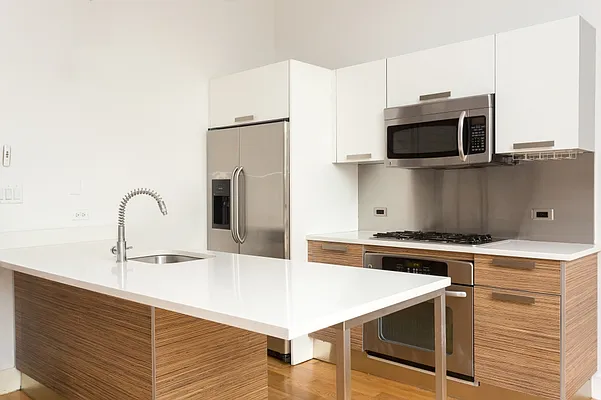 Rented by MNS | media 25