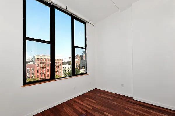 Rented by J Misrahi Realty Corp | media 4