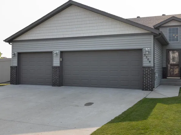 5508 59th St S, Fargo, ND 58104